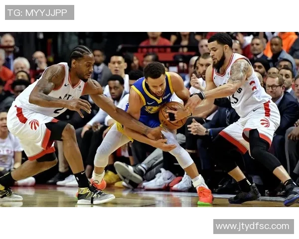 阿尔萨德与柏斯波利斯对决分析及战术解析与球队状态评估 阿尔萨德与柏斯波利斯对决分析及战术解析与球队状态评估