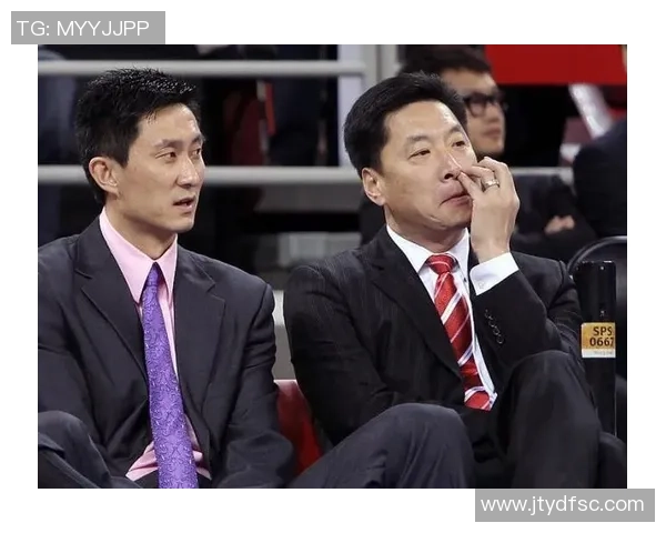 0分！2分！还要年薪300万？广东揪出最大软蛋，杜锋你真是作茧自缚