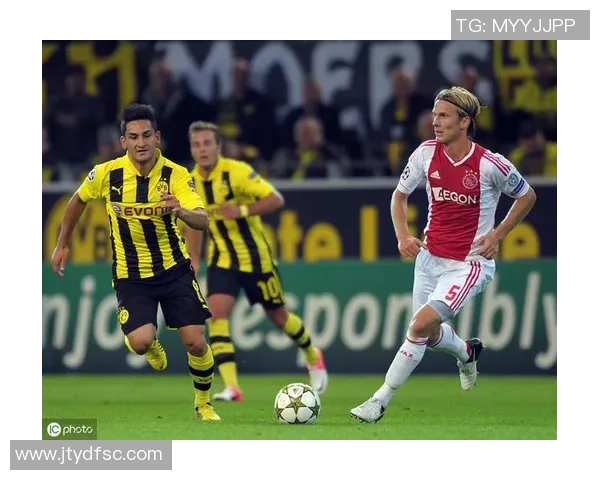 尤里奇:满足卢克曼的心态;这场咱们时机多且很少给米兰时机 尤里奇:满足卢克曼的心态;这场咱们时机多且很少给米兰时机